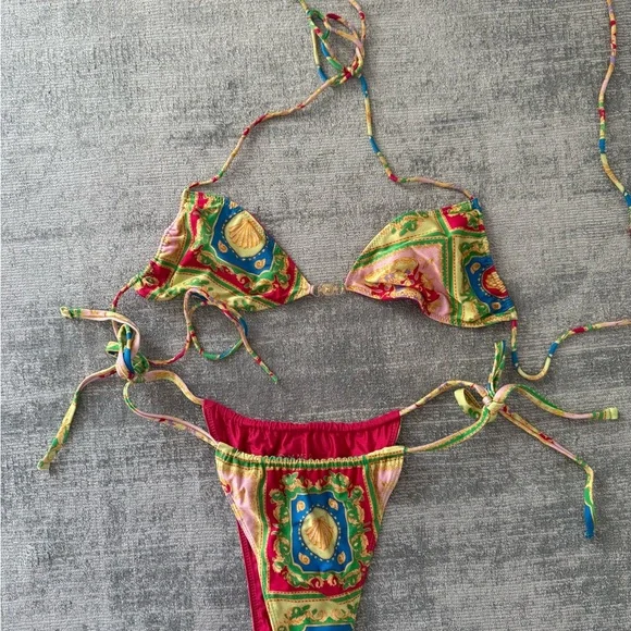 Floral Multicolor Bikini Set - Picture 6 of 10